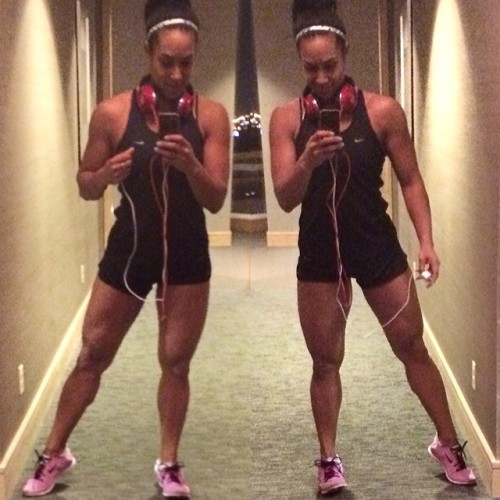 getblackfitness:  Exercise and eating right is what gave @chelsea_pb that body. Not a magic pill. You fot to g Do the work!