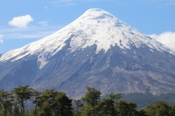 rafting next to Volcano Osorno 