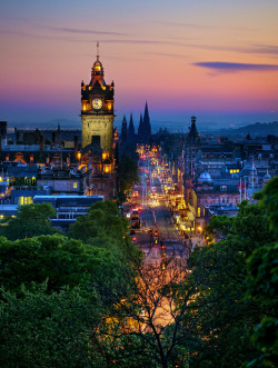 t-a-h-i-t-i:  Balmoral Hotel Clock Tower, Edinburgh (Scotland) by