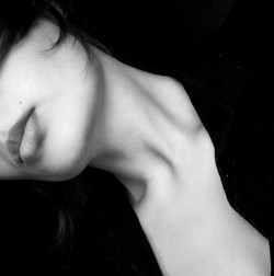 nudespix:  Follow me at Nudespix for respectful nudes… 