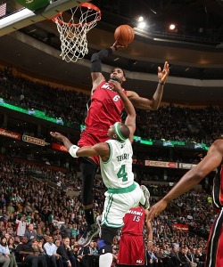 hoopaholix:  Lebron destroying Jason Terry.