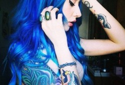 hullusekopaa:  Tattoos on We Heart It.