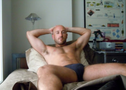Follow my two hairy men blogs: http://sambrcln.tumblr.com http://hairysex.tumblr.com