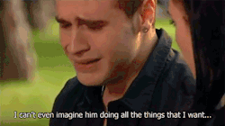 foqmylife:  I’ve practically forgotten his face. 