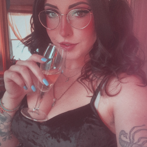 femme shit