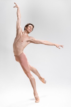 olivier37:  Kevin Jackson - Australian Ballet - Photo Daniel