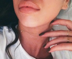 luxurygoldgodess:  http://luxurygoldgodess.tumblr.com  Vtk