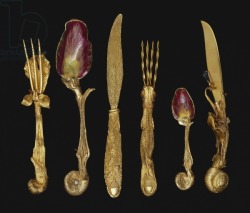 ohthentic: jawsomejaba:  Salvador Dali silver-gilt cutlery, 1957