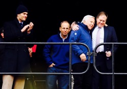 new-yorkbozo:  New England Patriots Super Bowl XLIX Send Off