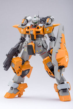 mechaddiction:  Custom Build: HGBF 1/144 GM Cardigan Custom -