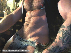 samuelmuscle:  Recent pics. Want my leather gear? Used jockstraps?