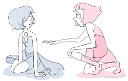 weepiesheepies:  Quick sketch of Pearl and Blue Diamond’s Pearl.