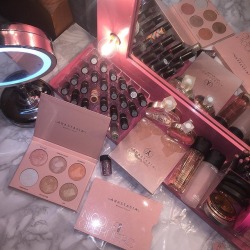 expensivetastexox:💝 @anastasiabeverlyhills #anastasiabeverlyhills