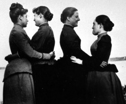 queermindsfuckalike:  secretlesbians:  19th Century Queer Couples 1. 1891 – Photo by Alice Austen 2. 1855 – Martha O’Curry 3. 1890 – via  www.ChloeAndOlivia.wordpress.com 4. 1890 – via www.Flickr.com/photos/SShreeves 5. 1899 – via FYeahQueerVintage.tumblr