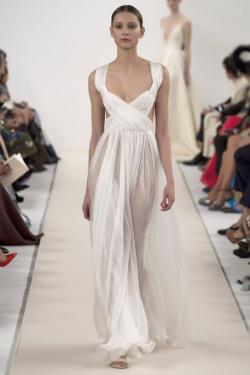 skaodi:  Valentino Haute Couture Show in New York.  This is