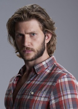 hotfamous-men:  Greyston Holt