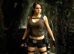 dirty-gamer-girls:  Source:Lara Croft Cosplay Girl Can Take Me