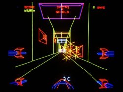 classics:  classics:  saitamazihen:  via vectrex.takuranke.com宇宙に出たらこれくらい簡略化されたインターフェイスが火を噴くのかもな。