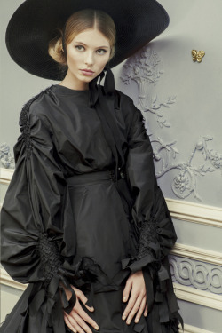 pyrrhics:  ULYANA SERGEENKO Couture S/S 2013 and here we have