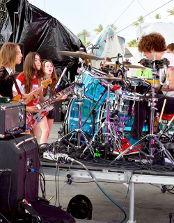 haimlovers-blog:  2014 Coachella Valley Music and Arts Festival