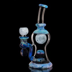 roll0ne:  Sagan x SC Glass Studiopicture by Jamie Zill 