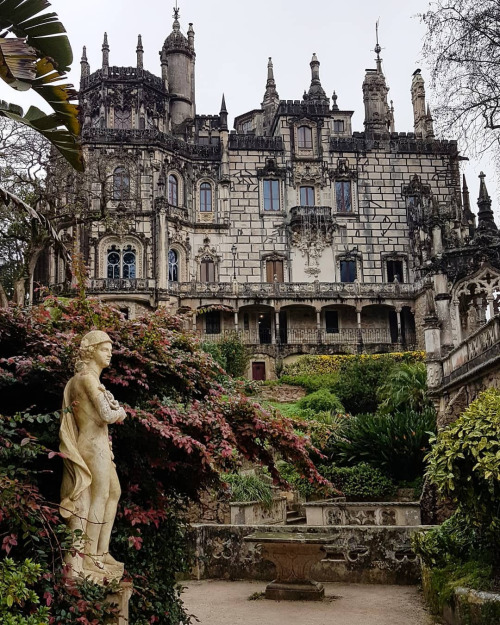 infected:    Quinta da Regaleira, Portugal, photo by ku.ta.ur