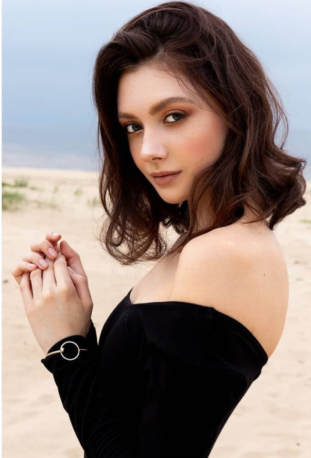 sheisperfect67:
