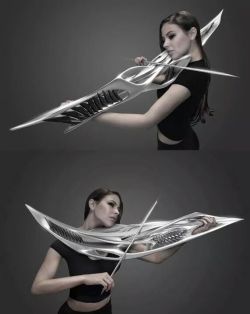 doloresd3:  Electric violin looks like a sci-fi weapon