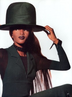 edithshead:from Hat AttackNaomi Campbell by Irving Pennfor Vogue,