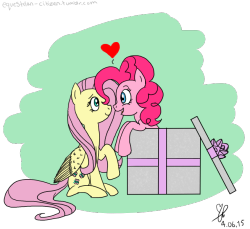 equestrian-citizen:  “Pinkie Pie in a box is the only kind