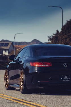 myheartpumpspetrol:  ClassyFlush | Source