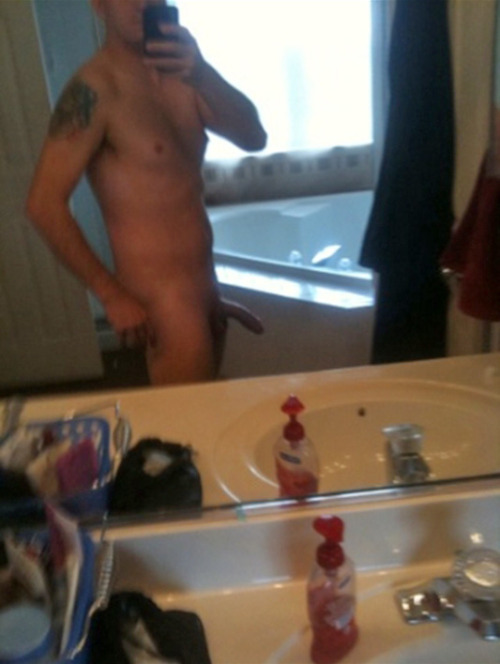 thecircumcisedmaleobsession:  37 year old straight Marine from Ashburn, VA