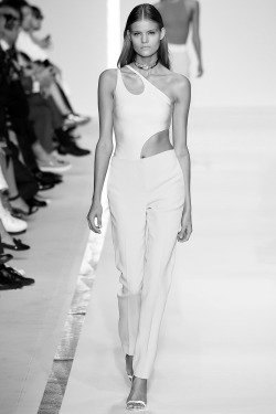 senyahearts:  Mugler - Spring/Summer 2015 RTW Model: Kate Grigorieva