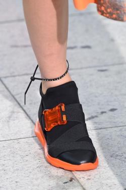 skt4ng:  Christopher Kane Spring / Summer 2016 