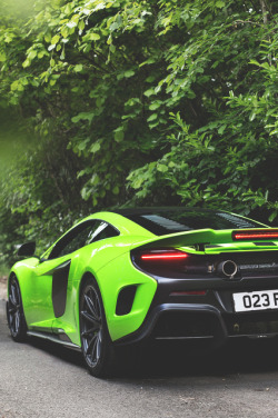 captvinvanity:    McLaren 675LT  | Photographer | CV  