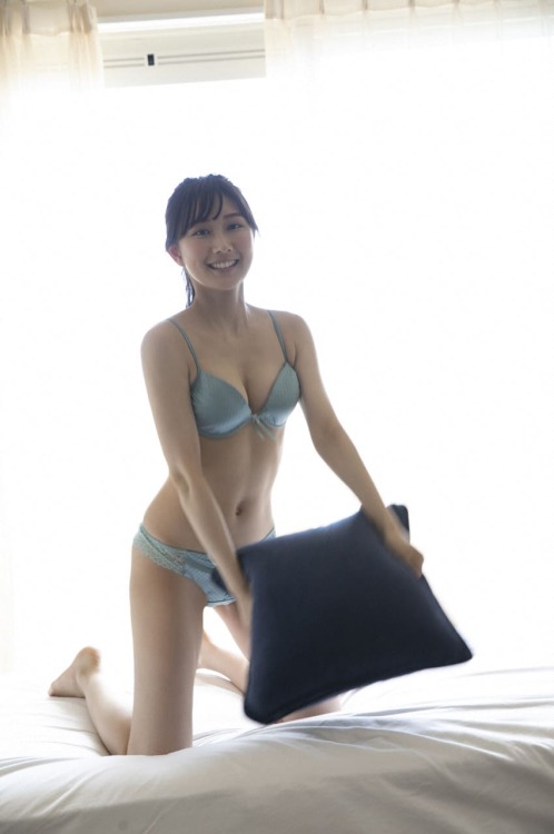 deepbluetomato:  矢倉楓子
