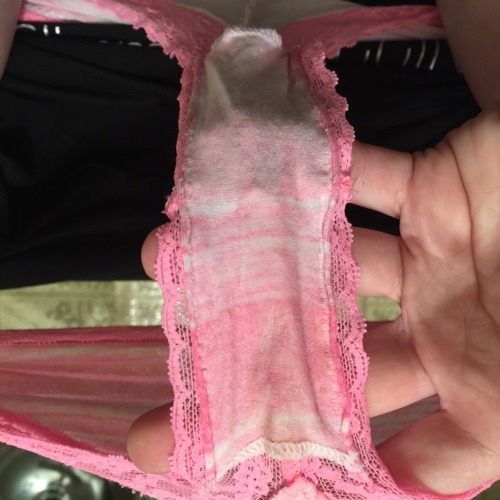 jigglybeanphalange:  Made these pink panties wet while working today. I strategically crossed my legs at my desk; grinding against the pressure between my thighs while taking care of business. Some cream leaked through the lace and into my leggings leavin