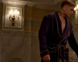 hotdudegifs:  Billy Magnussen (who played Casey in As The World
