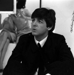 thoseliverpoollads:  Paul McCartney during the filming of ‘A