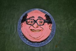 charliedayy:  I ASKED MY SISTER TO MAKE ME A DANNY DEVITO CAKE