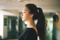 sungkyunglee-blog:  Lee Sung Kyung photographed by Shin Hye Rim,