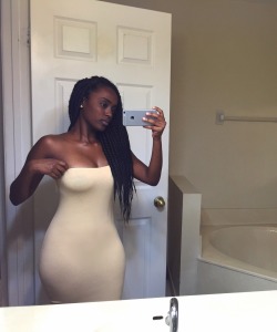 blackgirlsrpretty2:    Ig: xsamrahx   