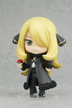 ohnoraptors:あの「シロナ」が「ねんどろいど」になって、ポケモンセンターオリジナルグッズとして発売決定！