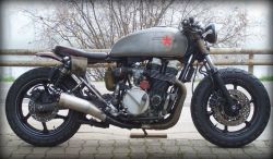 caferacerpasion:  Revolution! Honda CB750 Seven Fifty â€ªâ€ŽRat