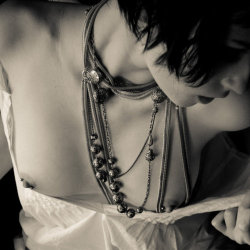 Sensual hot girls masturbating live on free adult webcams Click