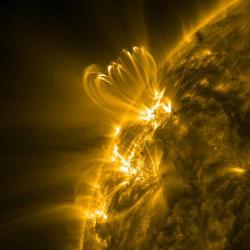 astronomyblog:  Solar Dynamics Observatory   The Solar Dynamics
