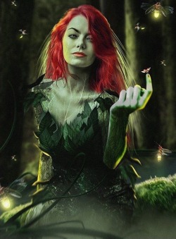 longlivethebat-universe: Emma Stone as Poison Ivy by Bosslogic