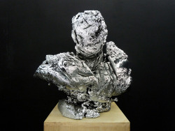 likeafieldmouse:  Aldo Chaparro - Heroe (2012)