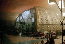 jimmieandstuff:  The 2005-2009 Tardis interior set, from the