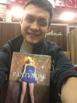 The Pantyhose Book has arrived! 296 pages A4 (European letter